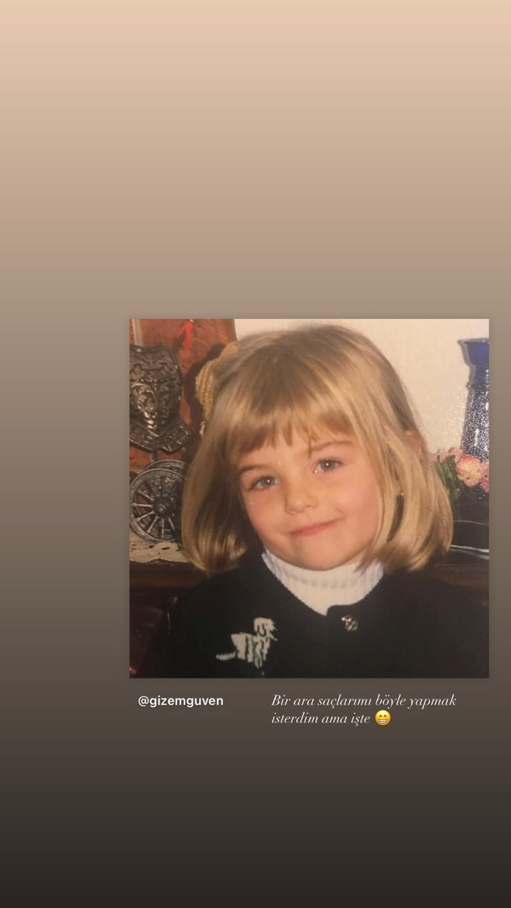 Su Burcu Yazgı Coşkun'dan nostaljik kare (Ünlülerin çocukluk ve gençlik halleri) - 84