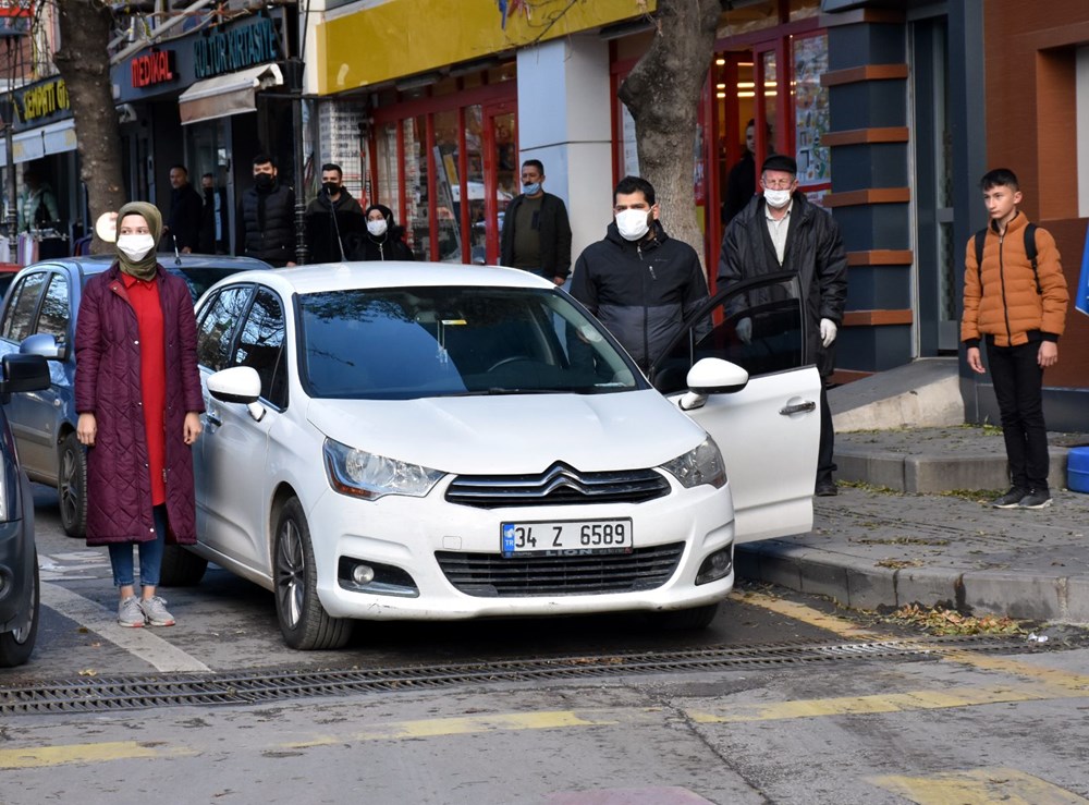 Saat 9'u 5 geçe hayat 1 dakika durdu - 21