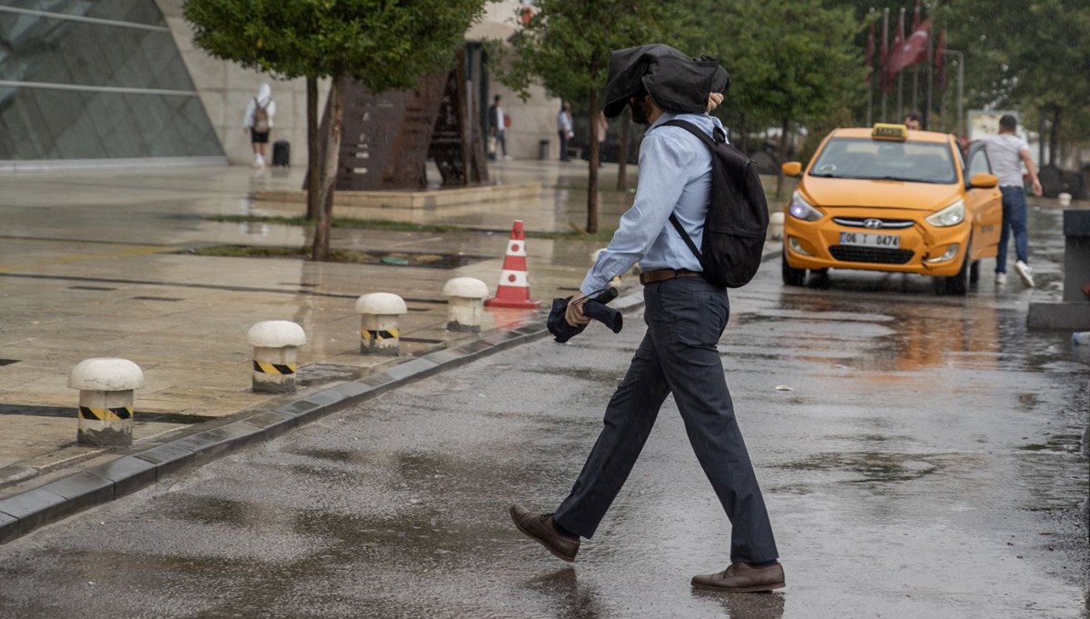 Yeni haftada hava nasıl olacak? Önce doğuda sonra batıda yağmur var (İstanbul, Ankara, İzmir 5 günlük hava durumu)