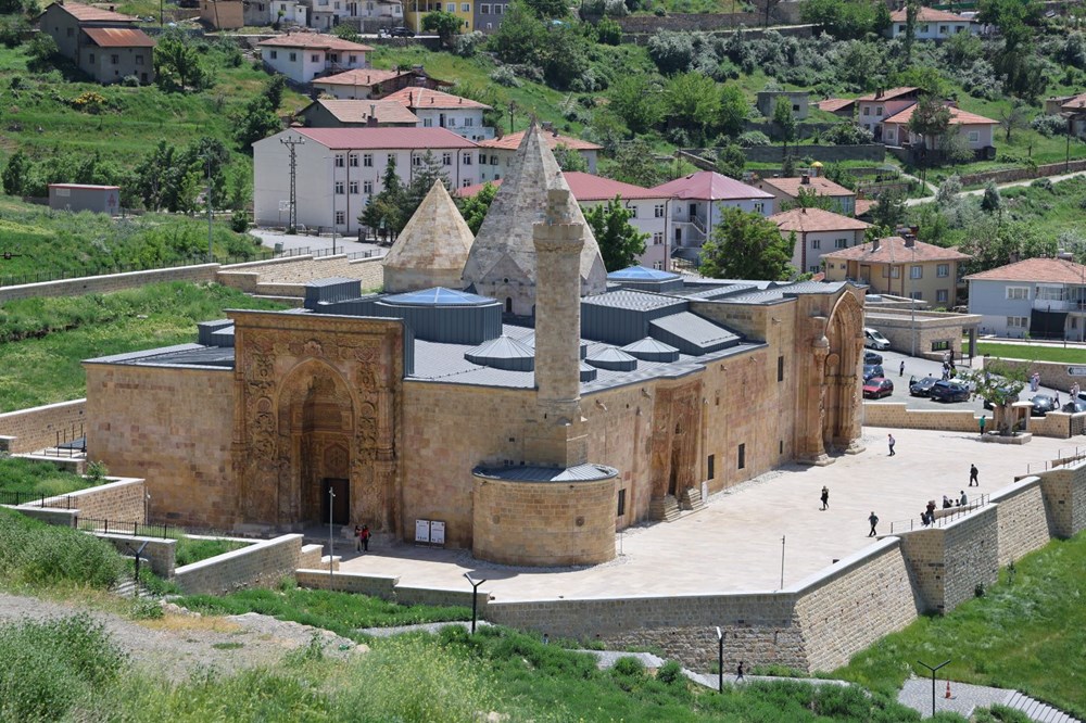 Dünyada eşi benzeri yok - 1