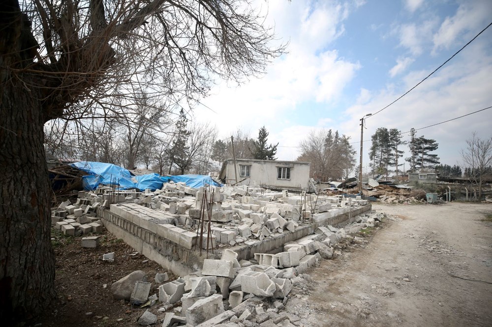 Fay hattının geçtiği köy enkaza döndü - 22