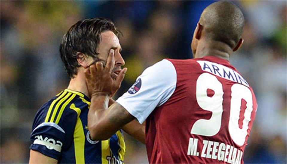 UEFA'dan Fenerbahçe'ye ceza - 1