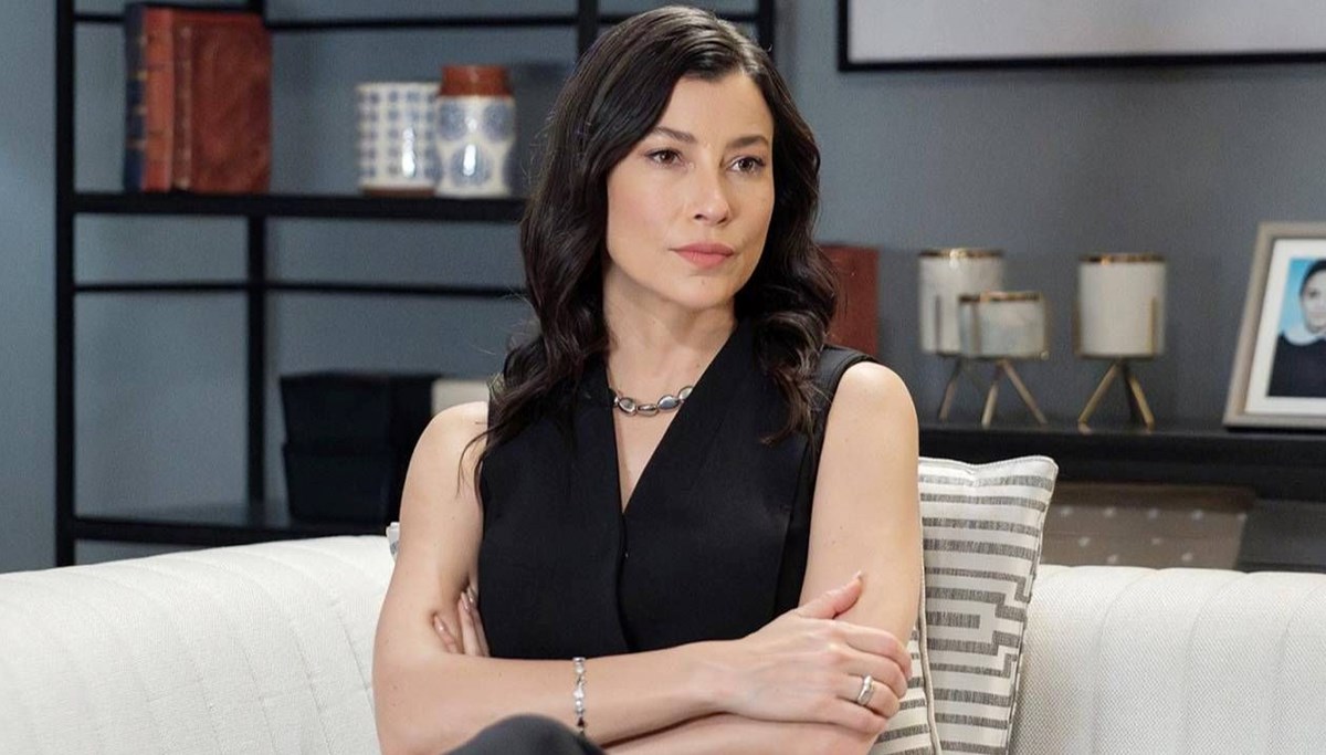 Müjde Uzman, Kral Kaybederse'de rol alacak