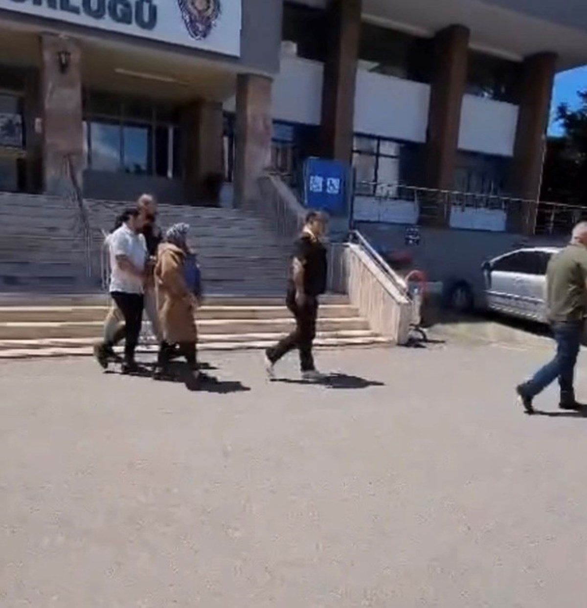 Gözaltına alınan çift tutuklandı Gözaltına alınan çift tutuklandı