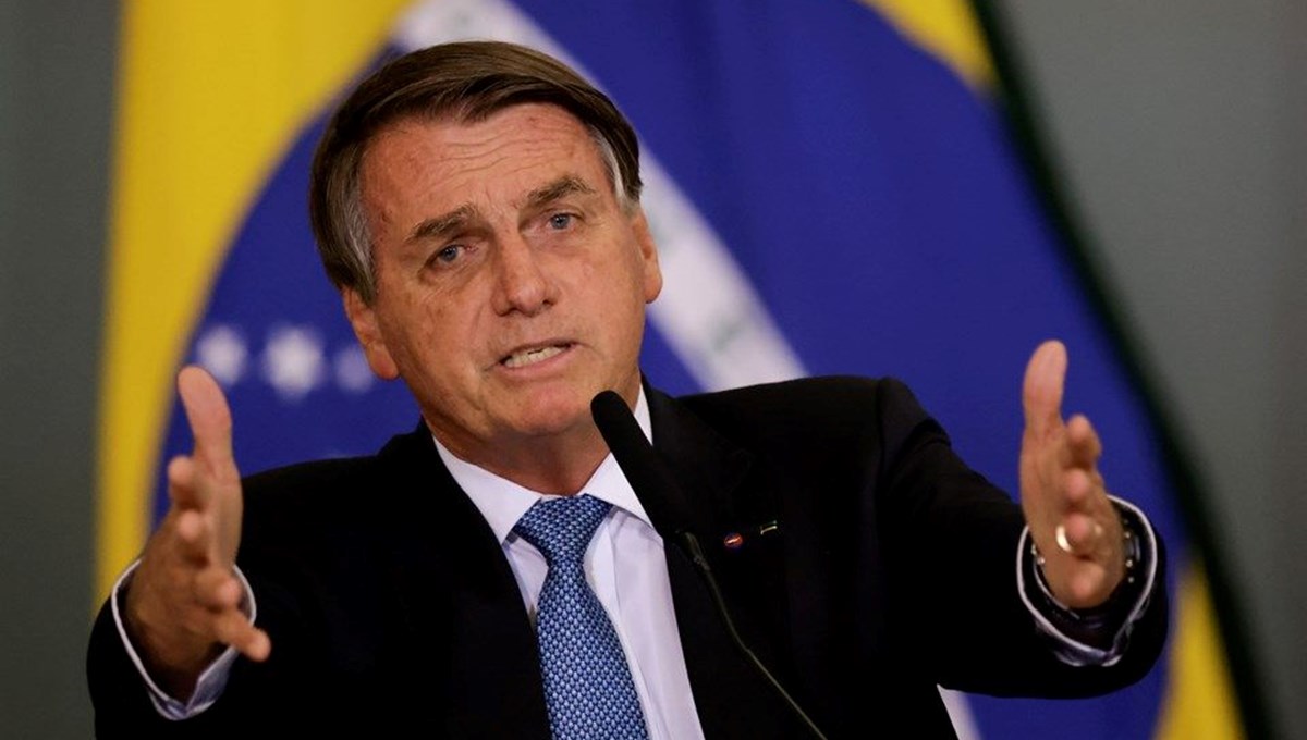 İtalyan hükümeti, Bolsonaro'nun İtalyan vatandaşlığı talep ettiği iddialarını reddetti İtalyan hükümeti, Bolsonaro'nun İtalyan vatandaşlığı talep ettiği iddialarını reddetti