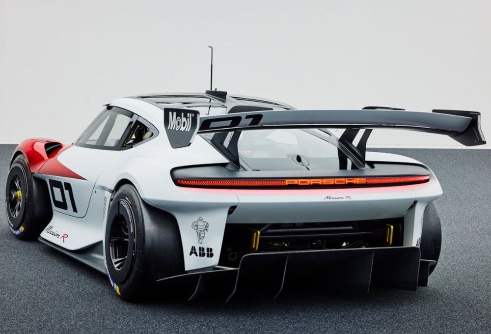 Porsche Mission R Konsepti tanıtıldı: Elektrikten gelen 1.088 beygirlik güç - 3
