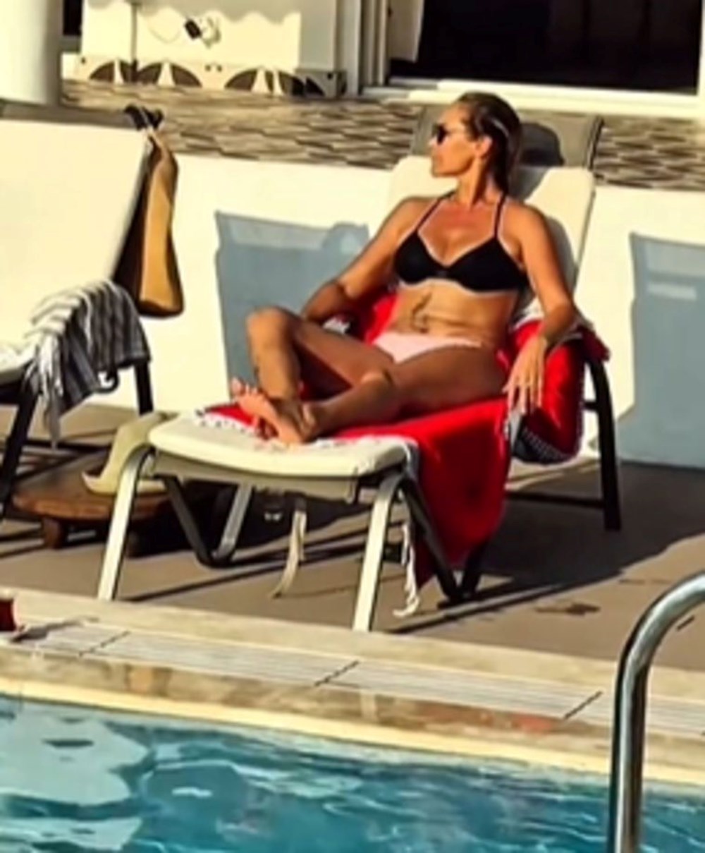 Hülya Avşar'dan Nostalji Rüzgarı: Benim Gözümden Geçmişe Bir Bakış 75 NcD6Etb H0 Y