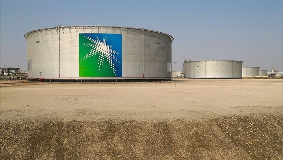 Suudi petrol şirketi Aramco'nun hisse satışı için görüşmeler yapılıyor - 1