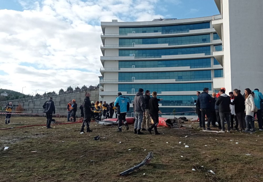 Muğla'da hastaneye çarpan ambulans helikopter düştü: 4 kişi öldü - 7