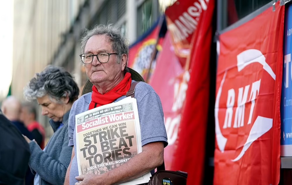 Son 30 yılın en büyük grevi: Ulaşım felç oldu - 10