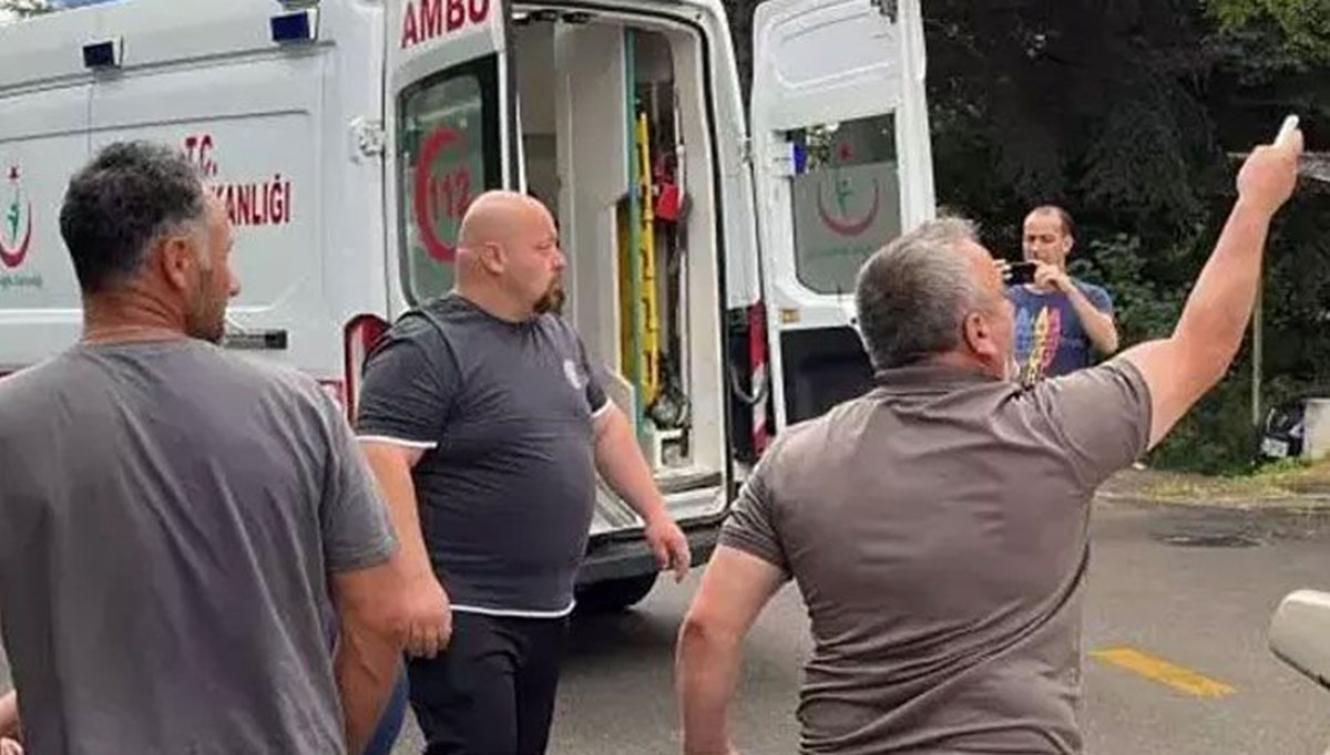 Bolu'da otomobil ve motosiklet çarpıştı! Bolu'da otomobil ve motosiklet çarpıştı!