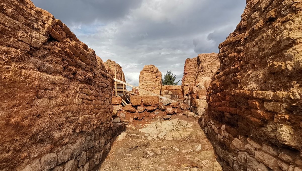 Ordu Kurul Kalesi'ndeki kazılarda yeni girişe ulaşıldı