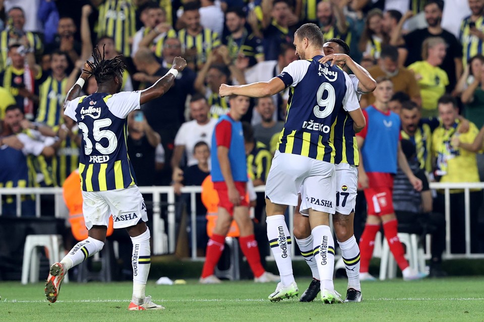 SON DAKİKA: Geriden gelen Fenerbahçe, tur için büyük avantaj yakaladı - 4