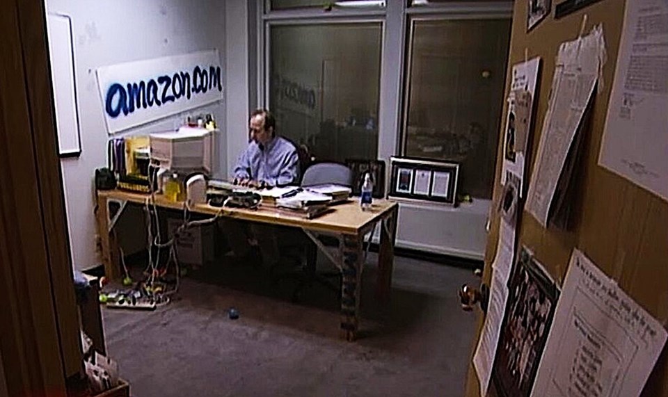 24 yılda Jeff Bezos’un Amazon’unu sadece bir şirket geçti: Neredeyse ikiye katladı - 1
