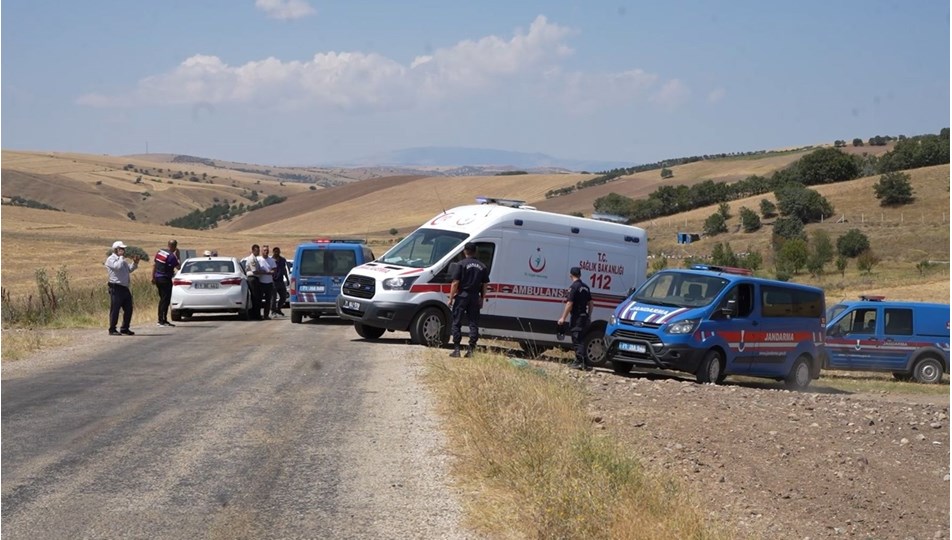 Dede, oğul ve torun cinayetinde sanık kardeşler hakim karşısında: Oğlunun ve torununun başındaki dedeyi neden vurdun?
