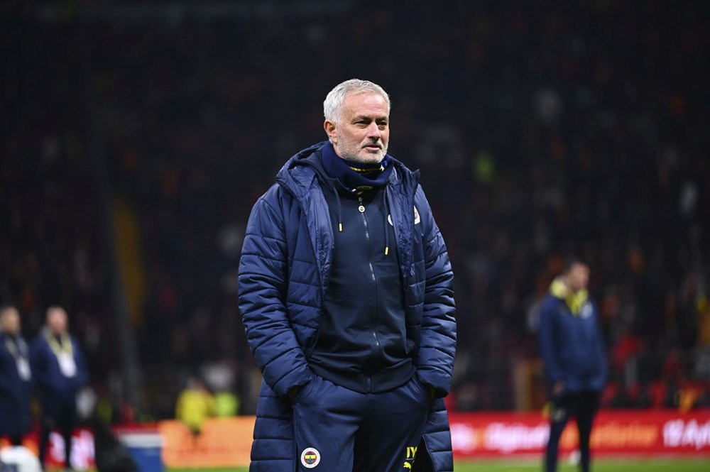 Mourinho derbideki ırkçılık iddialarının ardından konuştu: "Bana saldırma şekilleri akıllıca değildi, nasıl bu kadar alçalabildiler?" - 2