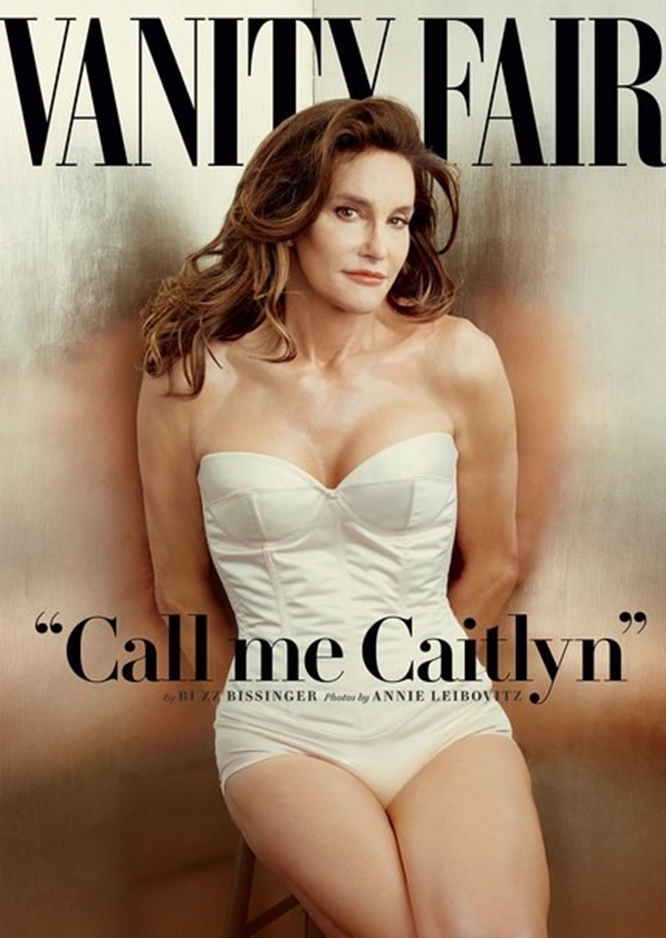 Altın madalya sahibi atlet Bruce Jenner 2015 yılında cinsiyet değiştirerek Caitlyn adını aldı.  Carter, Jenner'ı Vanity Fair'in kapağına taşıdı.
