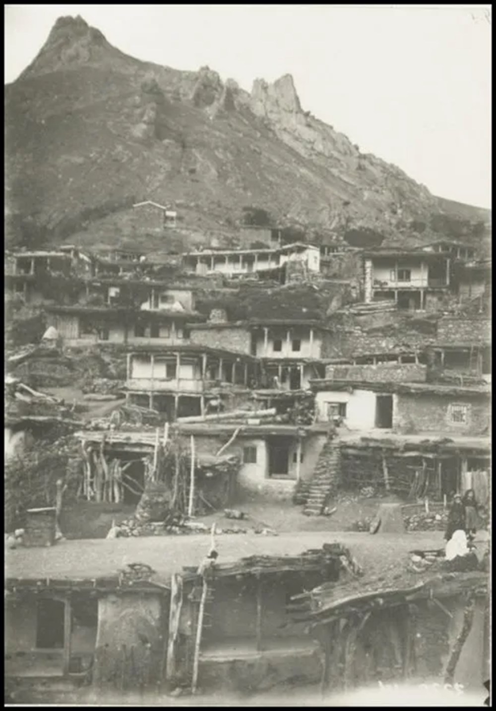 Bilim kurgu değil Türk boylarının 111 yıllık fotoğrafları. Gizemli heykeller, gelişmiş aletler, tanıdık kıyafetler (106 fotoğrafla gizemli Türk tarihi) - 40