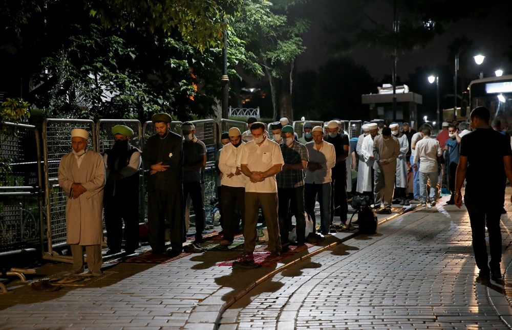 Ayasofya-i Kebir Camii Şerifi ibadete açıldı (Ayasofya'da 86 yıl sonra ilk namaz) - 40