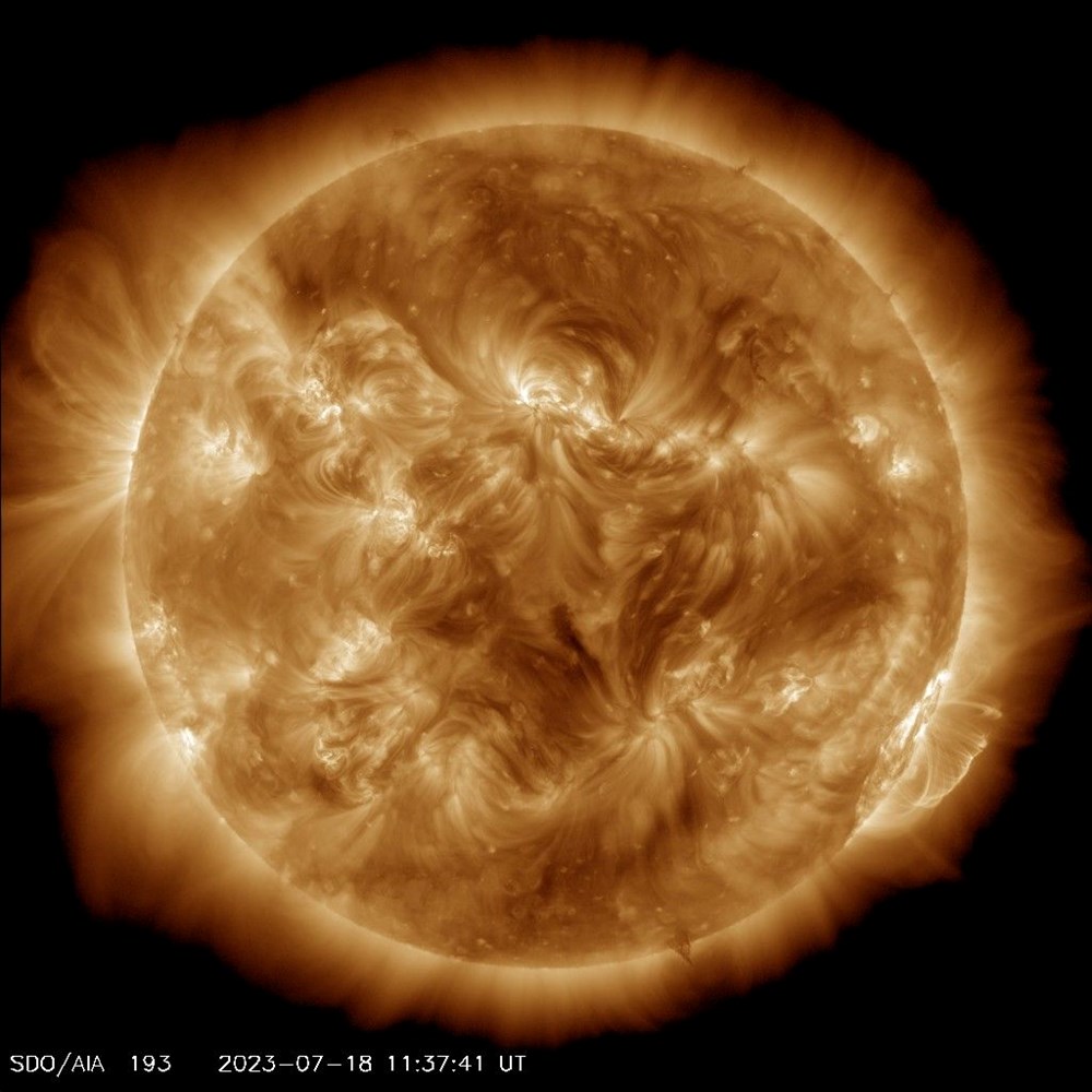 Yamyam Güneş fırtınası bugün Dünya'yı vuracak: Bilim insanları uyardı - 2