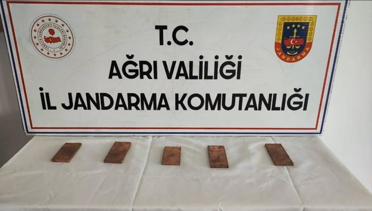 Ağrı'da 5 kilo külçe altın ele geçirildi