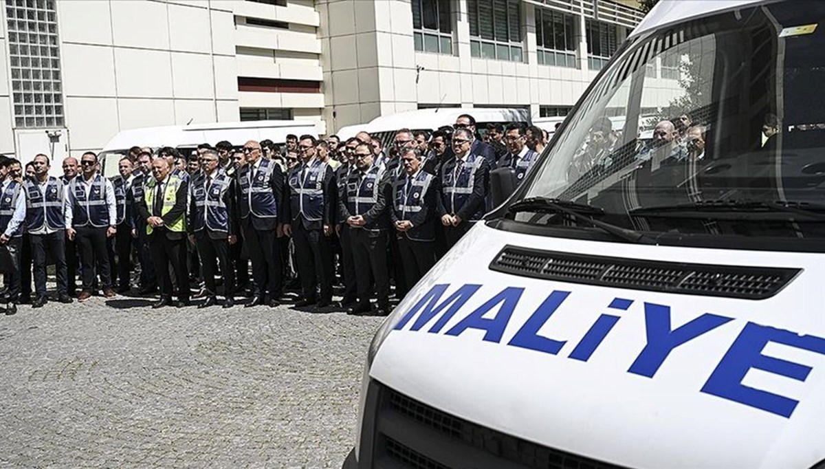 Maliye'den tütün sektörüne yakın takip! 23 şirkette eş zamanlı sayım Maliye'den tütün sektörüne yakın takip! 23 şirkette eş zamanlı sayım