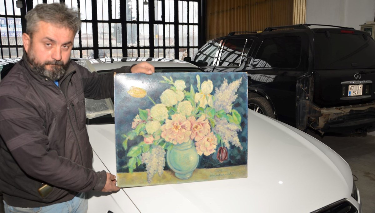 Kaporta ustası, eskici pazarından aldığı tablodaki saç telinin Van Gogh'a ait olduğunu iddia etti