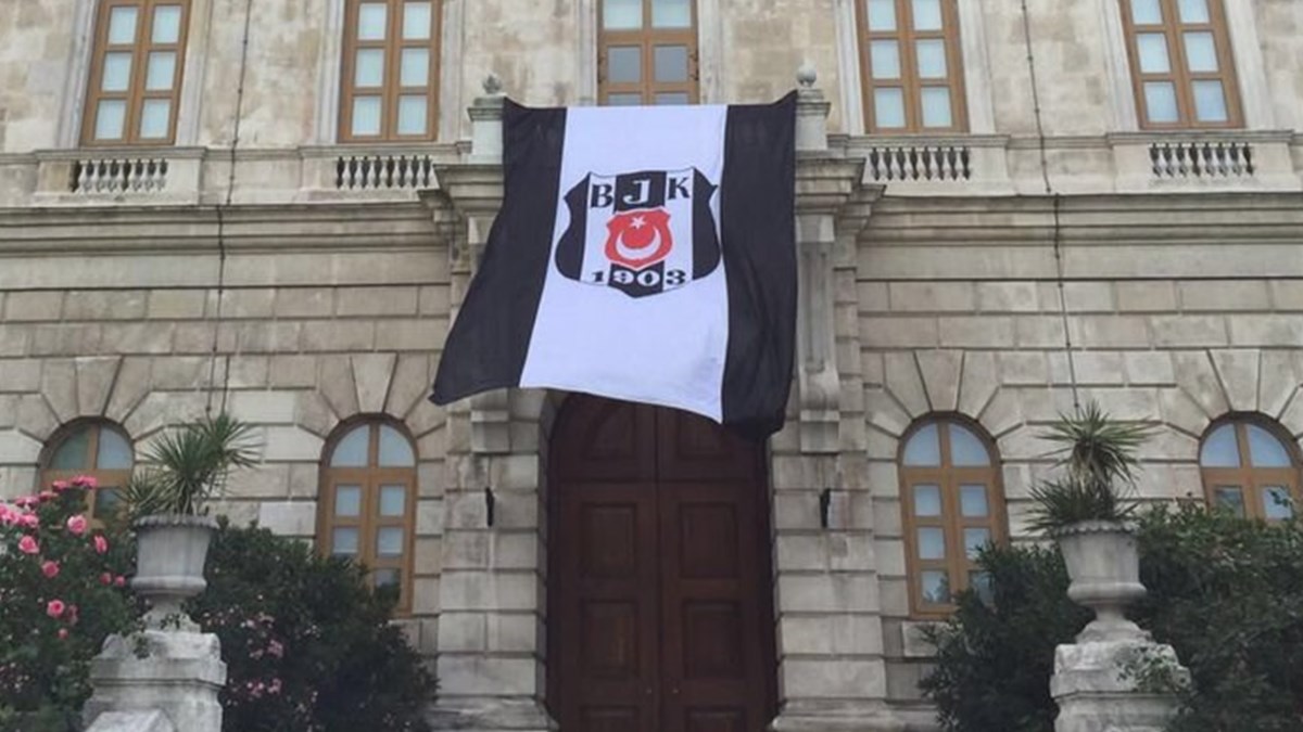 Ingiliz Buyukelciligi Ne Dev Besiktas Bayragi Ntv