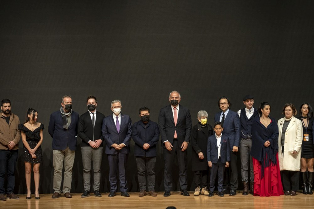 Kültür ve Turizm Bakanı Mehmet Nuri Ersoy İstiklal Marşı'nın kabulünü anlatan O Günün Hikayesi filminin galasına katıldı - 3