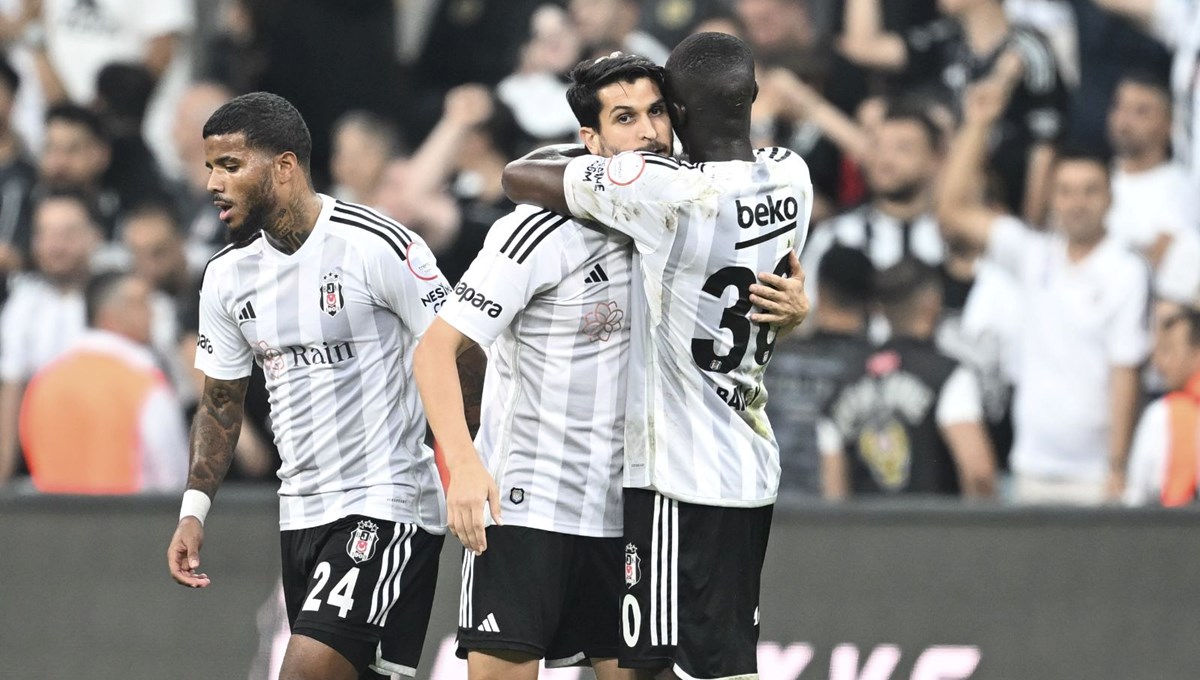 Beşiktaş'ta ilklerin günü: Süper Lig'de 3. galibiyet