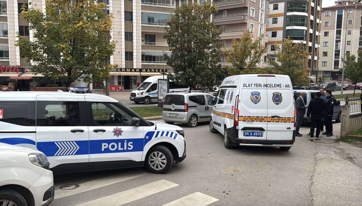 ATM’den para çeken adama silahlı saldırı ATM’den para çeken adama silahlı saldırı