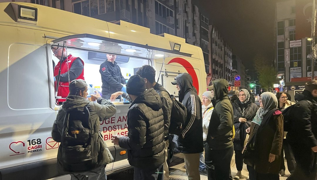 Türk Kızılay, İstanbul'a gıda desteğini sürdürüyor