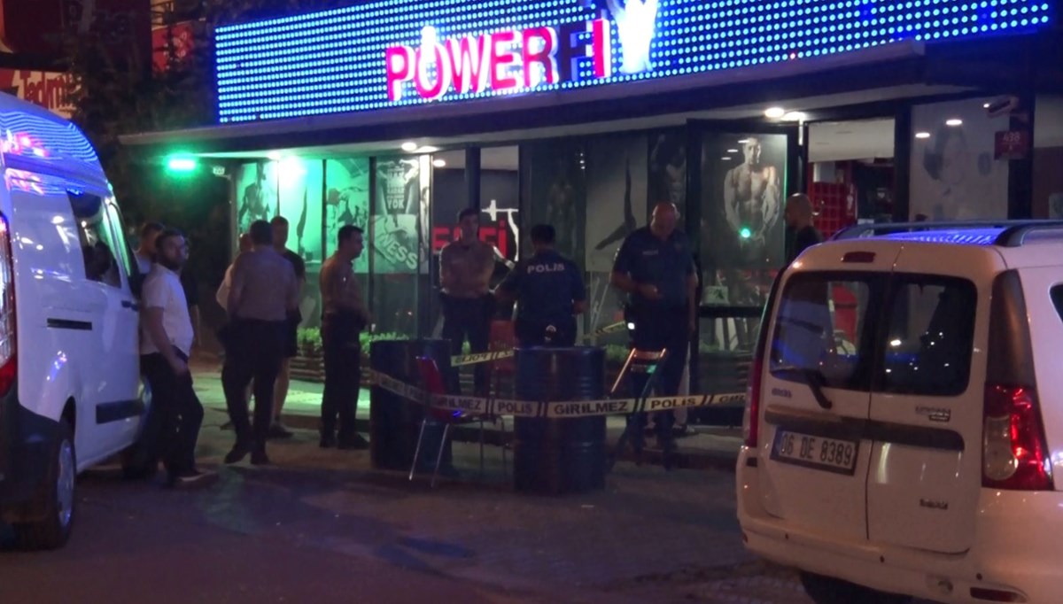 Spor salonunda dehşet: Husimetlilerin silahlı kavgası kanlı bitti Spor salonunda dehşet: Husimetlilerin silahlı kavgası kanlı bitti