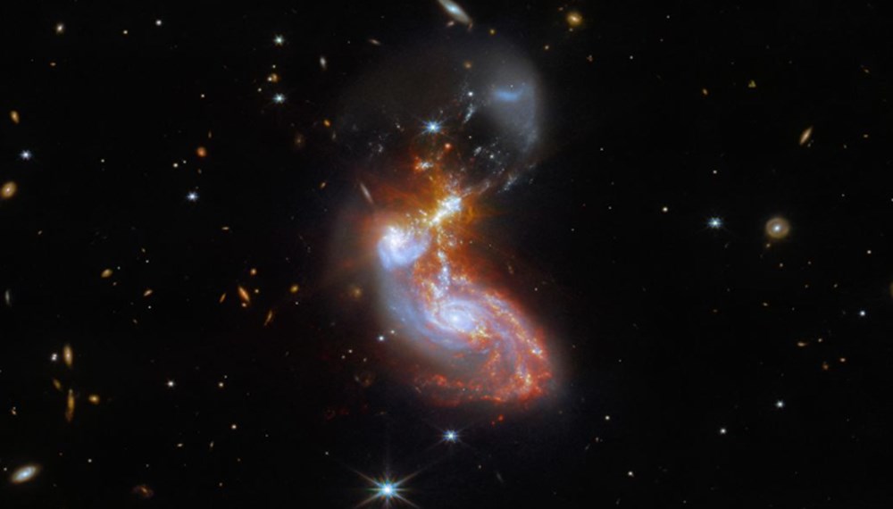 NASA yeni fotoğraflar paylaştı: Evrenin sırları aydınlanıyor - 19