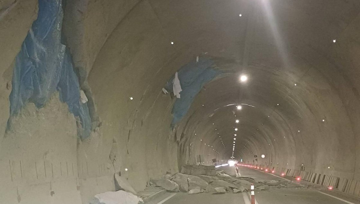 Artvin-Yusufeli yolundaki tünelde çökme: Ulaşıma kapandı