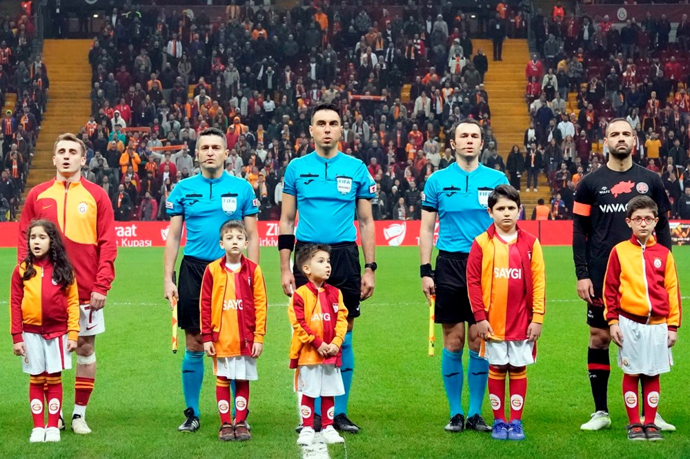 Galatasaray, Karagümrük'e mağlup oldu: Türkiye Kupası'na havlu attı - 2