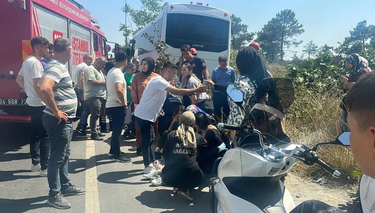 İstanbul’da hastane çalışanlarını taşıyan servis kaza yaptı: 5 yaralı