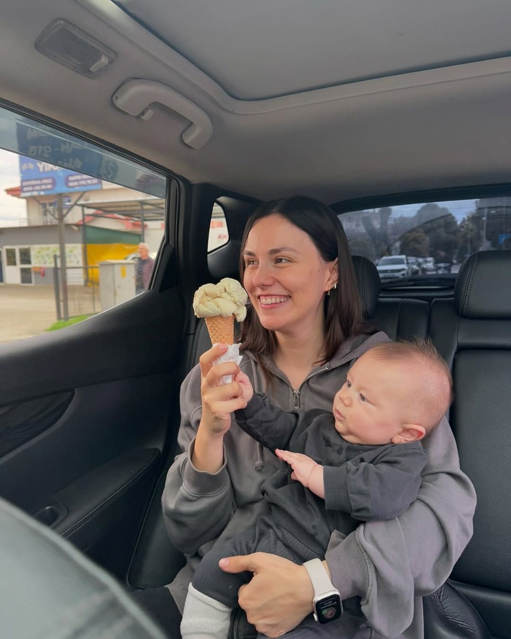 Dilan Telkök ile Berkay Hardal'ın oğulları büyüyor: Zaman su misali - 3