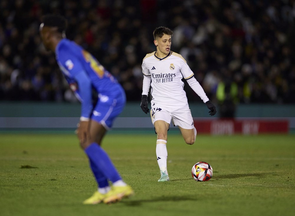 Arda Güler ilk maçta Real Madrid taraftarını mest etti! "Olağanüstü oyun görüşü" - 7