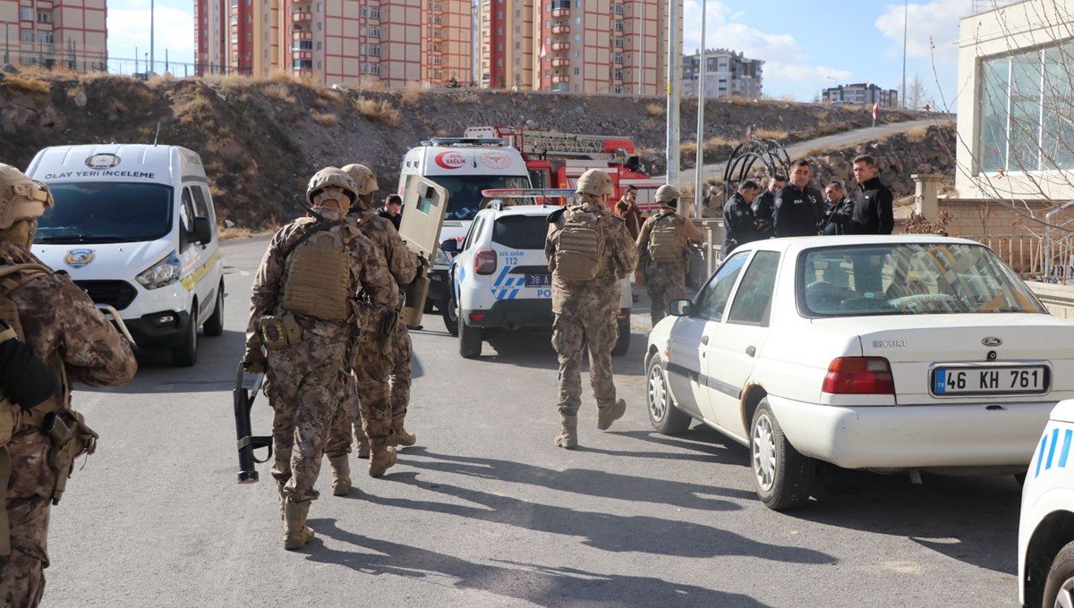 Kayseri'de hareketli dakikalar: 7 yaşındaki oğlunu vurup kendini eve kilitledi