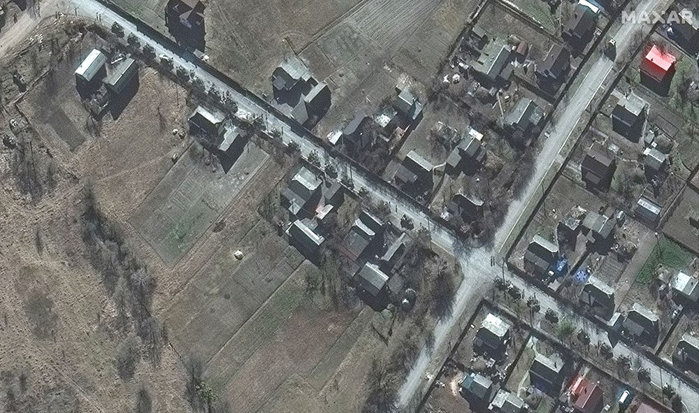 Putin’in
yıkım ordusu: 64 kilometrelik konvoy Kiev sınırında - 7
