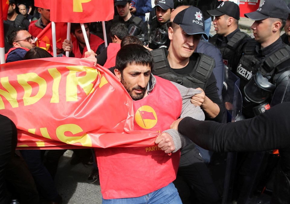 İstanbul'da 1 Mayıs coşkusu (Taksim'e gitmek isteyenlere müdahale) - 8