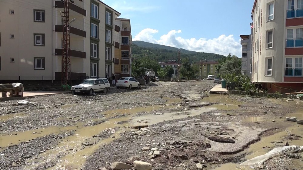 Batı Karadeniz'de sel felaketi: 3 ilde 66 can kaybı - 30