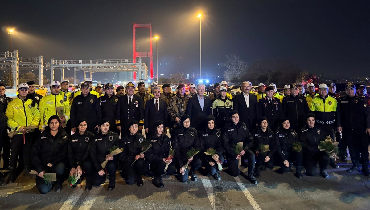 İstanbul Valisi Gül'den görevli polislere ziyaret