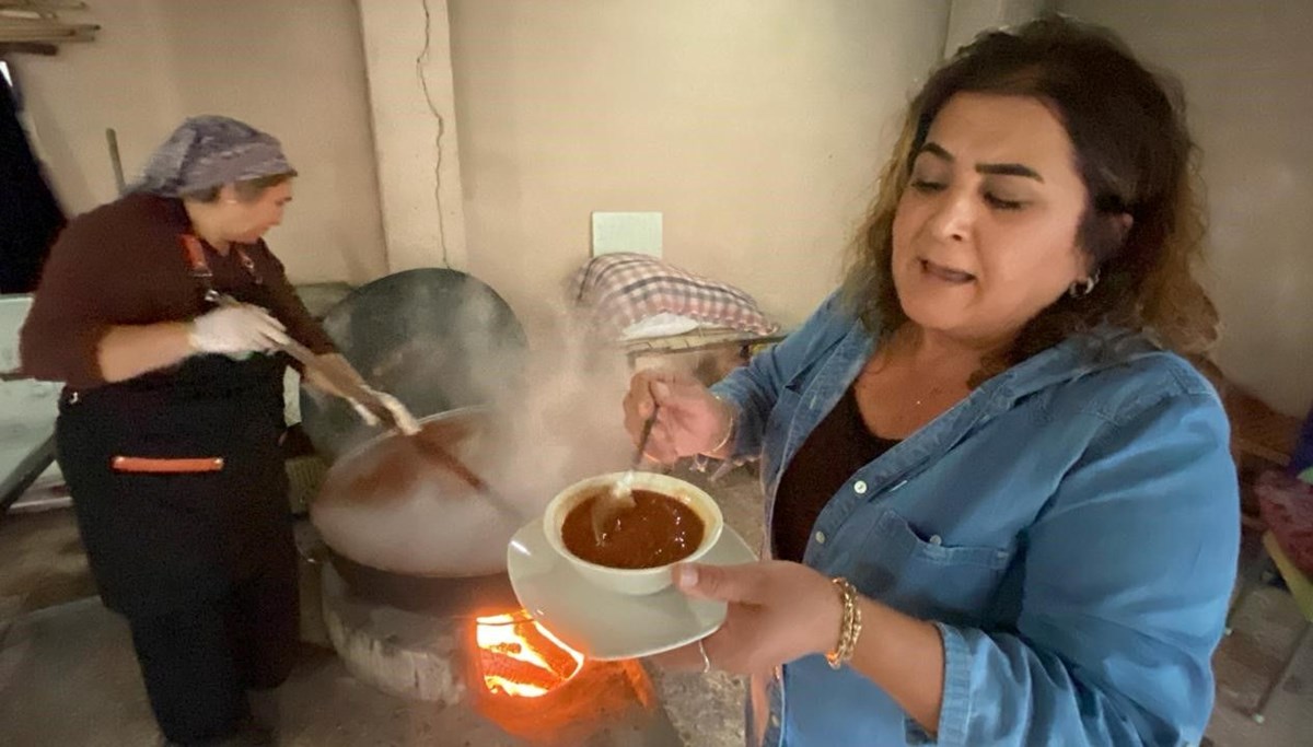 Doğada kendiliğinden yetişen bitkiden yapılıyor: C vitamini deposu yöresel lezzet Doğada kendiliğinden yetişen bitkiden yapılıyor: C vitamini deposu yöresel lezzet