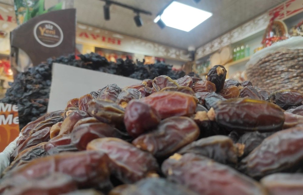 Hurma Pazarı: Çeşitlilik Bolluğu, Fiyatlar Cinsle Dans Ediyor 75 O0g SablDkW617fDCT 9JA