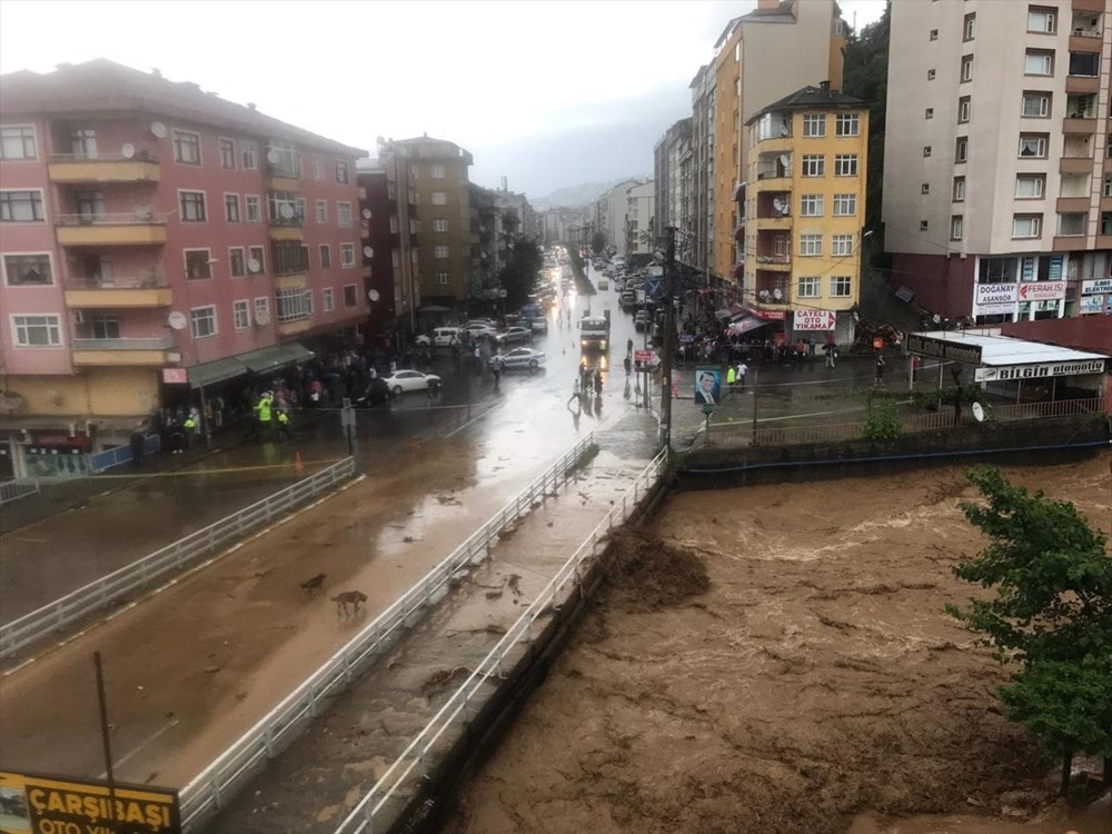 Şiddetli yağış Rize'yi de vurdu: 2 can kaybı - 3