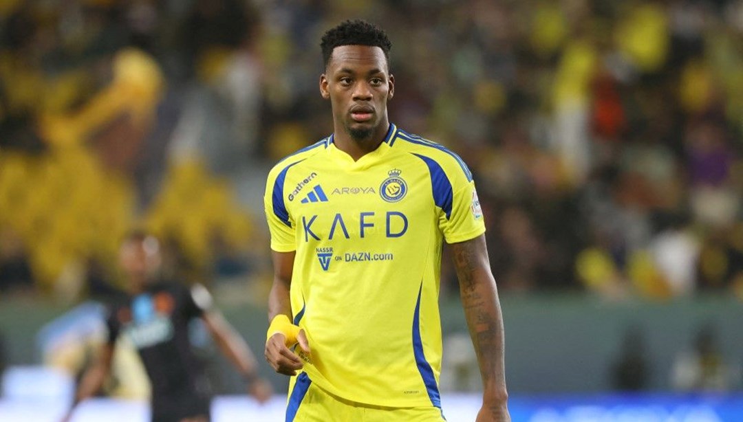 Fenerbahçe'nin yeni transferi Jhon Duran, İstanbul'a geldi!