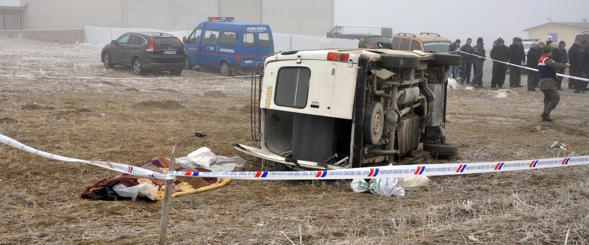 Yozgat�ta minibüs devrildi 1 ölü, 9 yaralı NTV