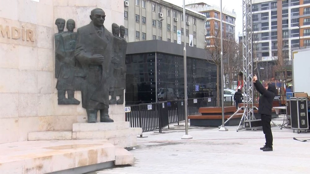 Bağcılar Meydanı'ndaki Atatürk Anıtı'nda 'benzerlik' tartışması - 5